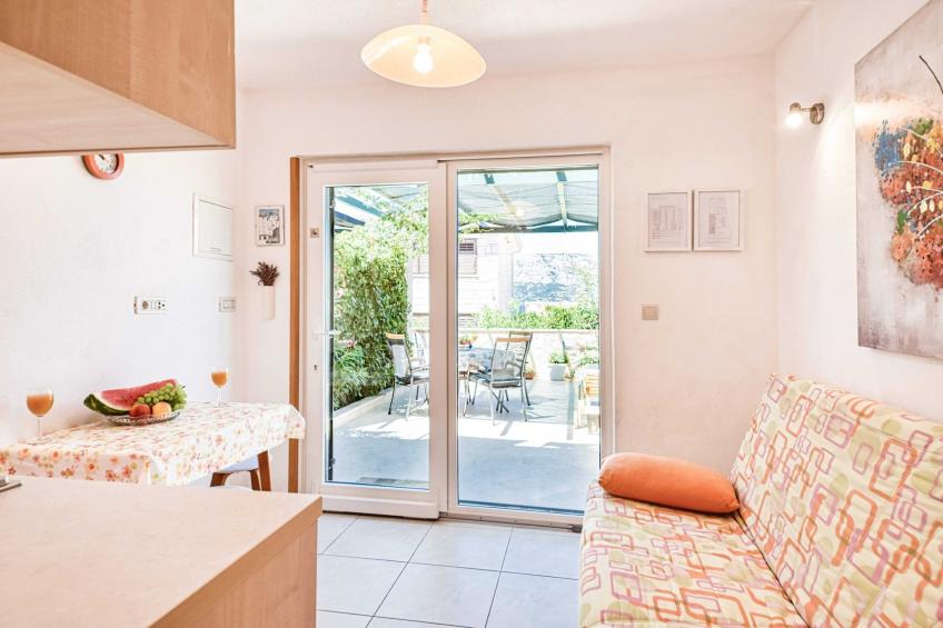 Apartments Gracin - One Bedroom Apartment with Terrace (A1) - foto 3