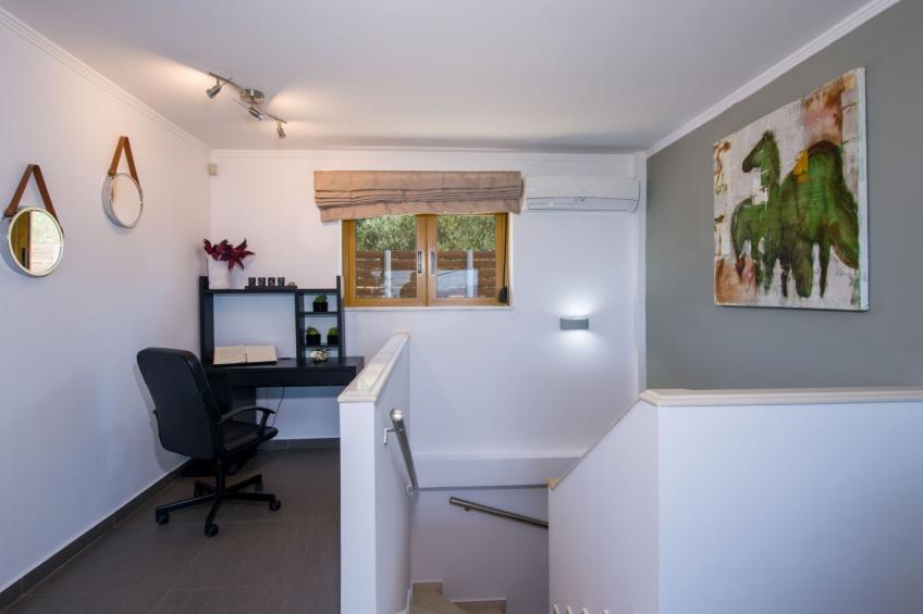 Ferienvilla mit Garten, Grill und Terrasse - foto 28