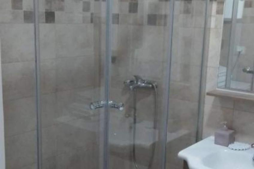 Adriatic Haven – Cozy Tivat Apartment with a Terrace - One Bedroom Apartment 1 - foto 10