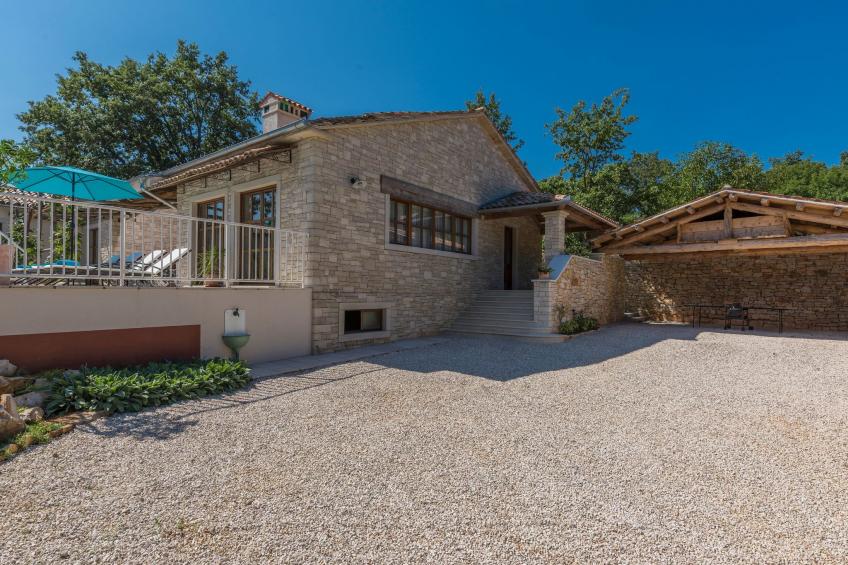 Vila Lipica - foto 14