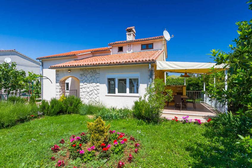 Holiday home Holiday house with air conditioning - BF-6TK7W