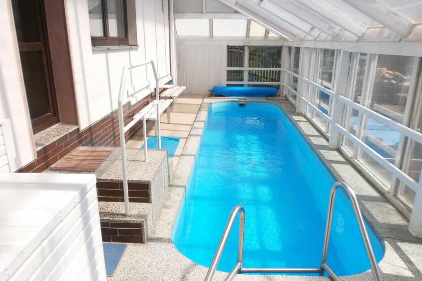maison de vacances avec piscine et aire de jeux - BF-8VZR