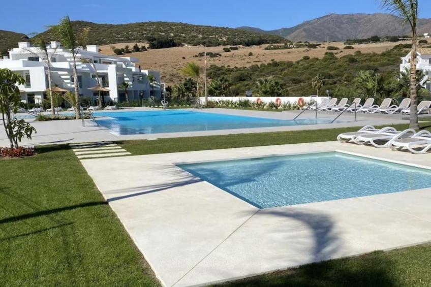 Stylish 3-Bed Apartment | Alcazaba Lagoon (1204) - foto 12