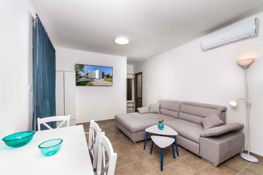 Holiday apartment New, modern furnished apartment with air conditioning, washing machine, dishwasher, WiFi - BF-V52FZ - foto 6