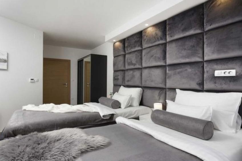 Villa Amfora with heated pool, wellness and tennis - foto 31