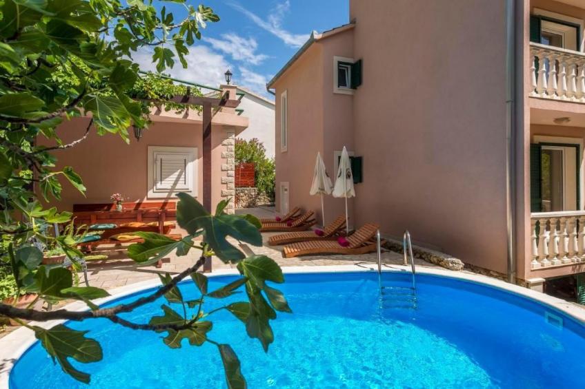 Charmantes Ferienhaus in Medići mit Privatem Pool - foto 2