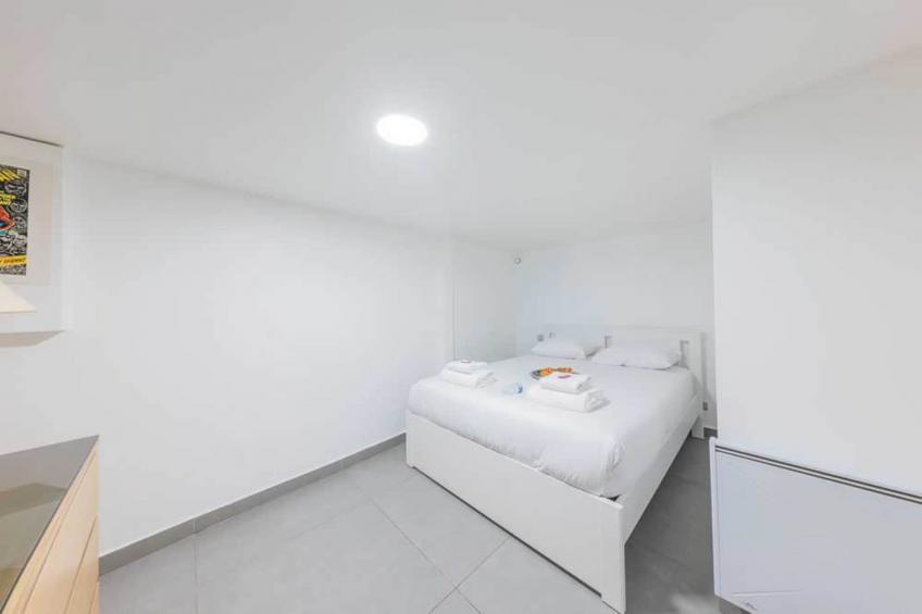 ST-6-TRONE - foto 16