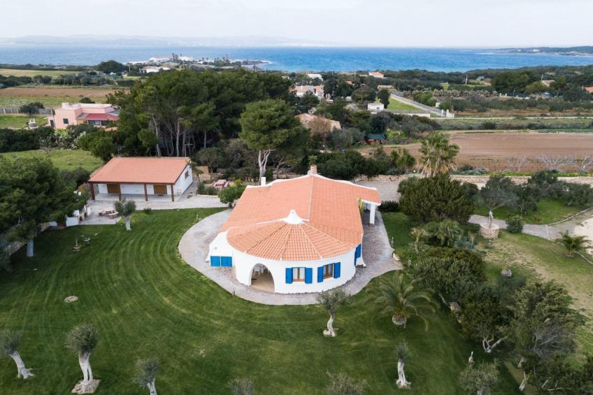 Haus in Calasetta mit Grill und Garten