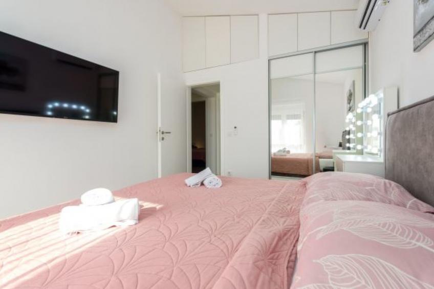 Villa Miranda with pool - foto 25