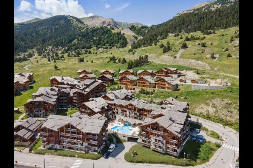 MONTGENEVRE Hameau des Airelles S8L 4 pièces 8 pers. + - foto 3