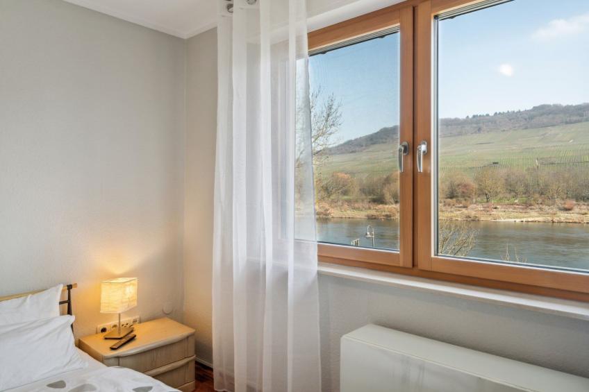 mit Balkon und schönem Moselblick - foto 9