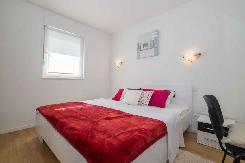 Vakantiewoning met balkon en airco - VW-FHN2B - foto 15