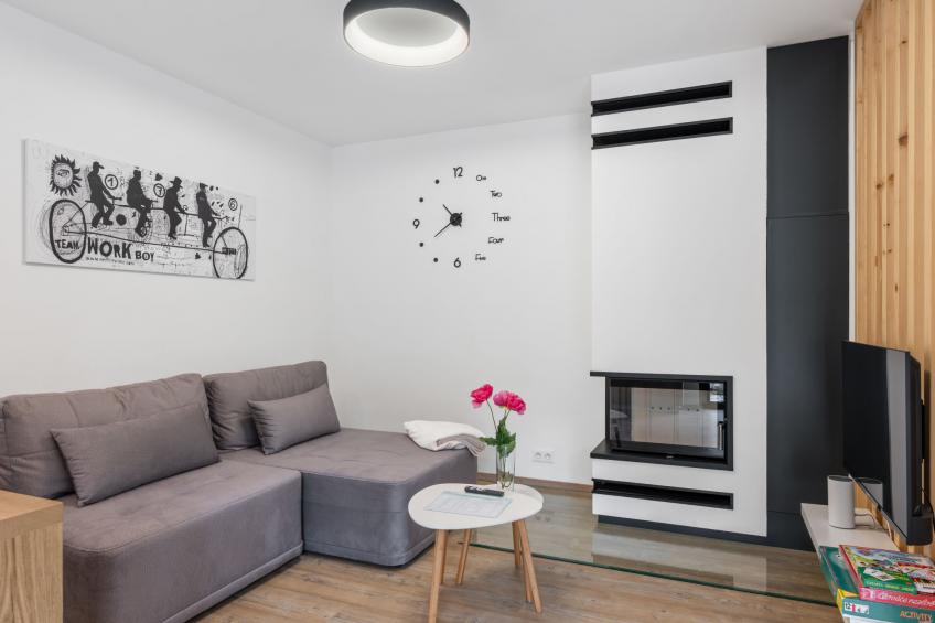 Pod korunami - foto 9