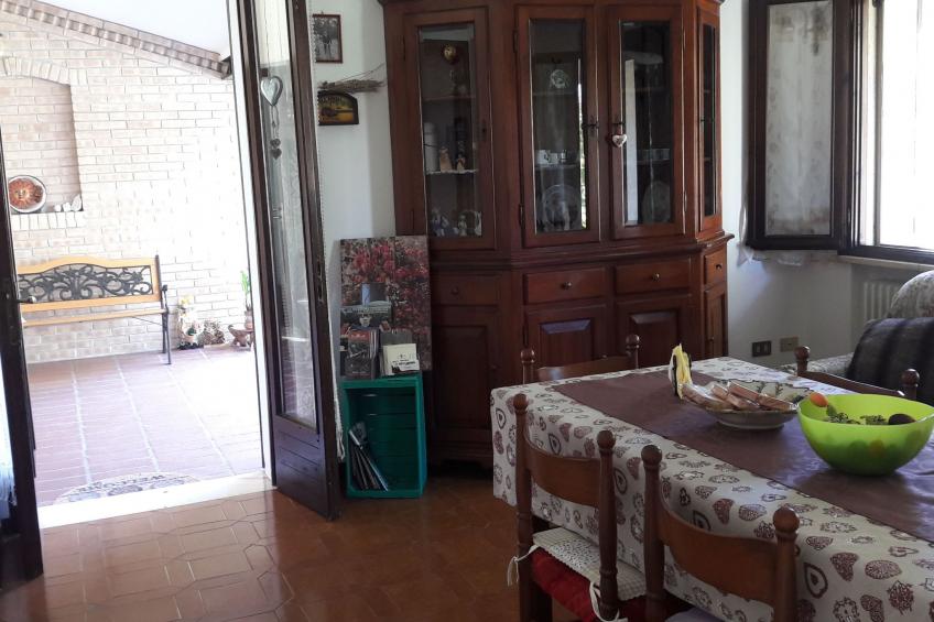 auf einem ummauerten Grundstück - foto 14