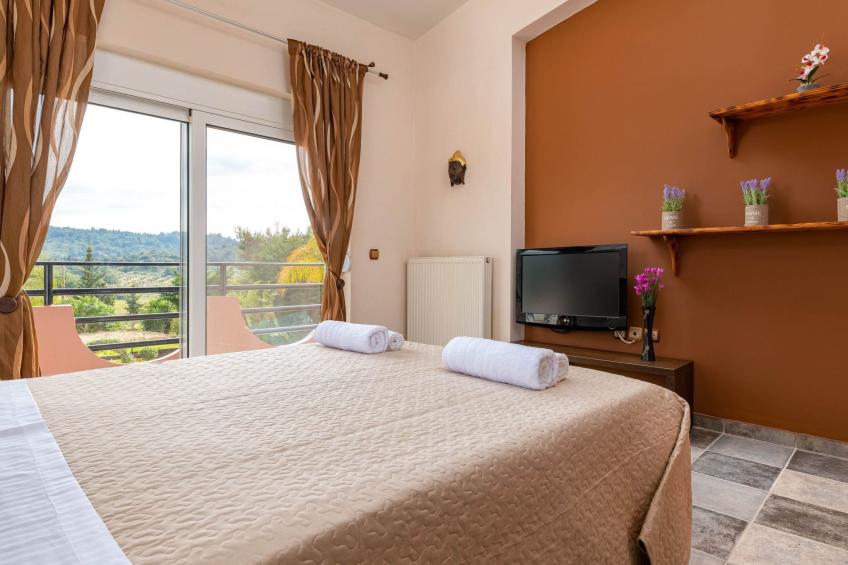 Gemütliche Villa Zenia in Damatria - foto 15