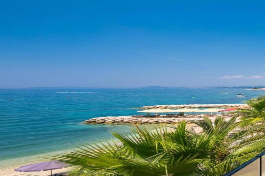 LUXURY BEACH APARTMENT - foto 39