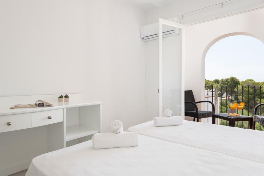 Hostal Talamanca Hab. Db Balcon - foto 4