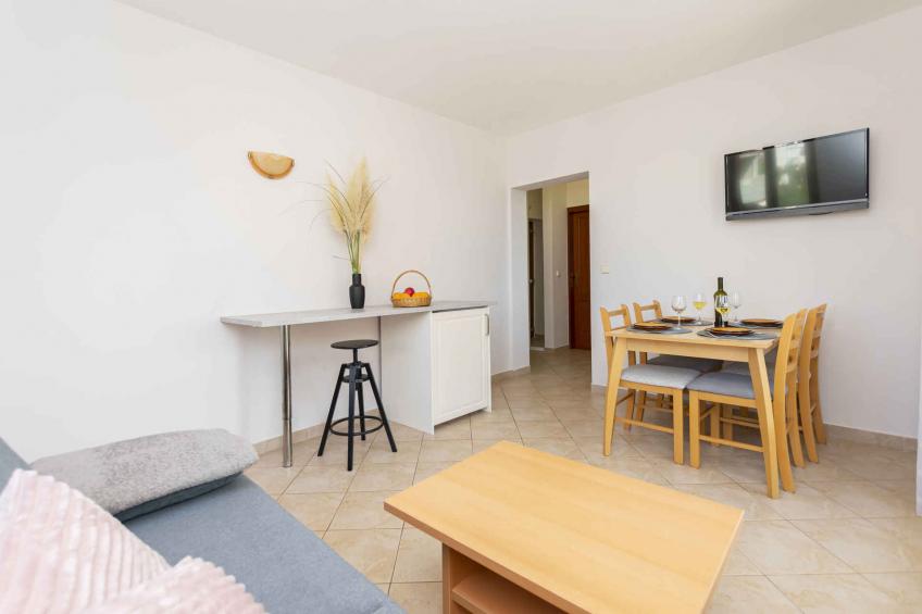 Vakantiewoning met balkon en zwembad - VW-462YG - foto 18