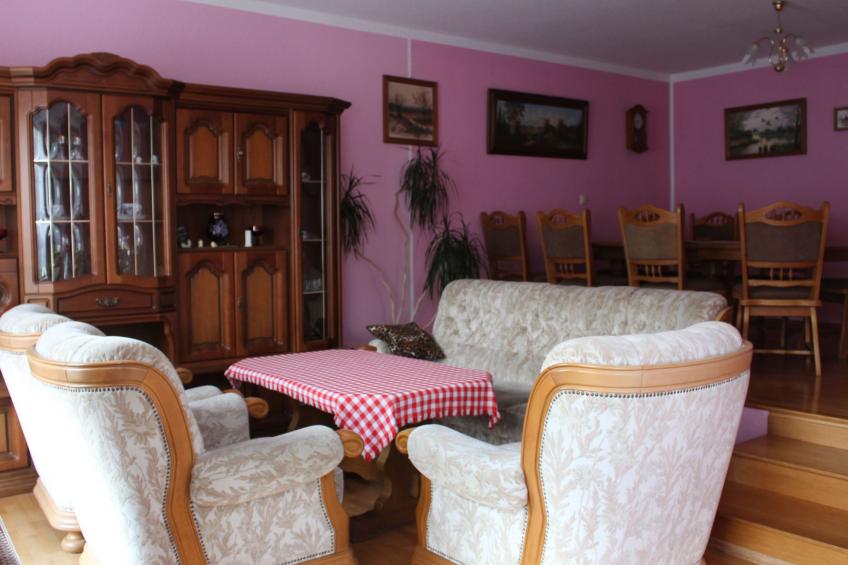 Geräumige Ferienwohnung mit Terrasse, in günstiger zentraler Lage in der Oberla - foto 5