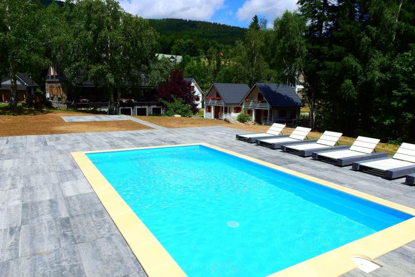 Exklusives Ferienhaus mit Schwimmbad direkt am Wasser - foto 20