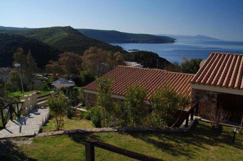 Haus in Torre Dei Corsari mit Privatparkplatz