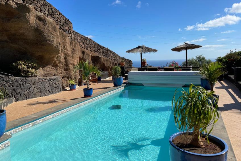 Schlafen in einer vulkanischen Höhle - foto 61