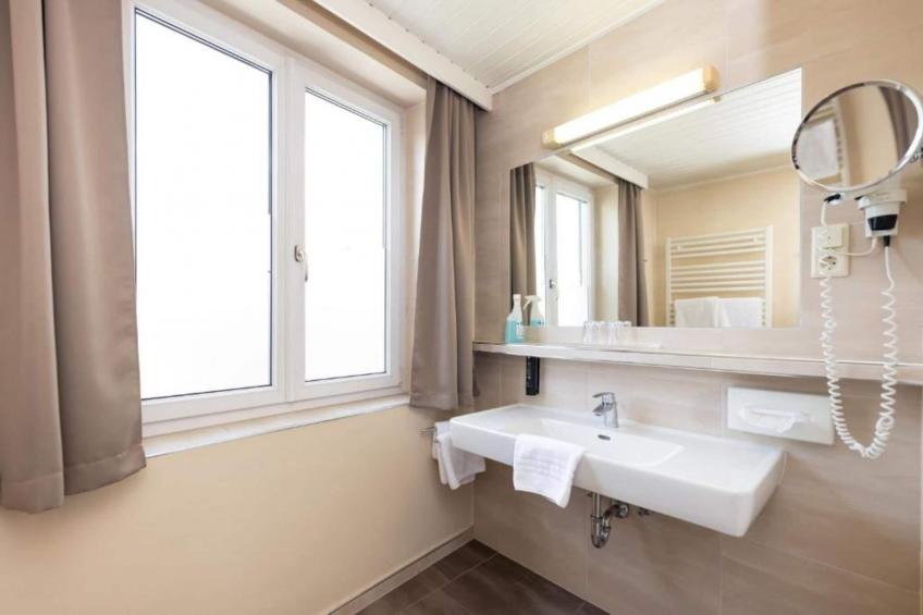 Hotel Landliebe - Double Room with Balcony - foto 20