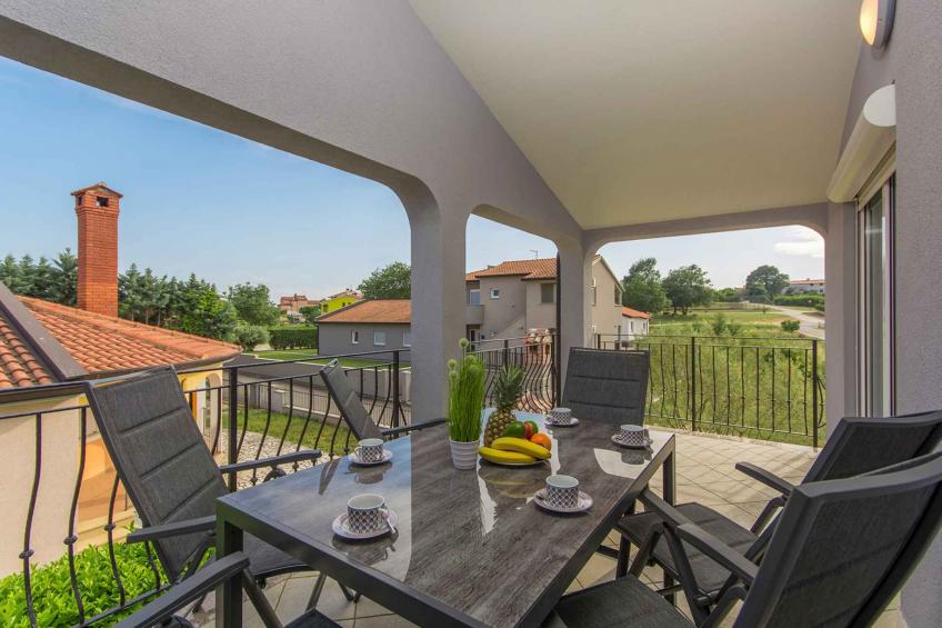 Holiday apartment with pool - BF-NXGFC - foto 2