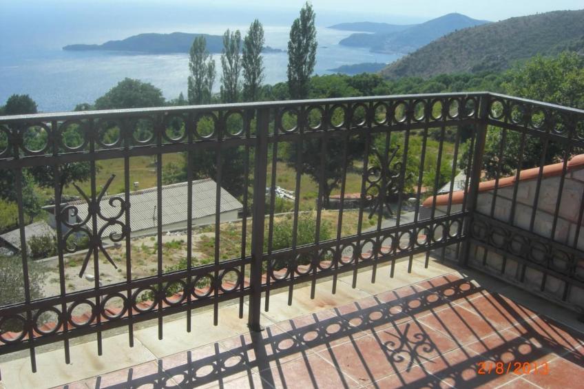 Ferienvilla mit Blick auf das Wasser - foto 20