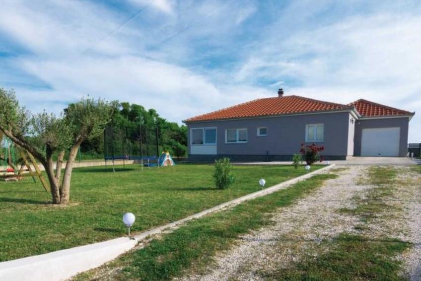 Holiday house Flora with pool - foto 5