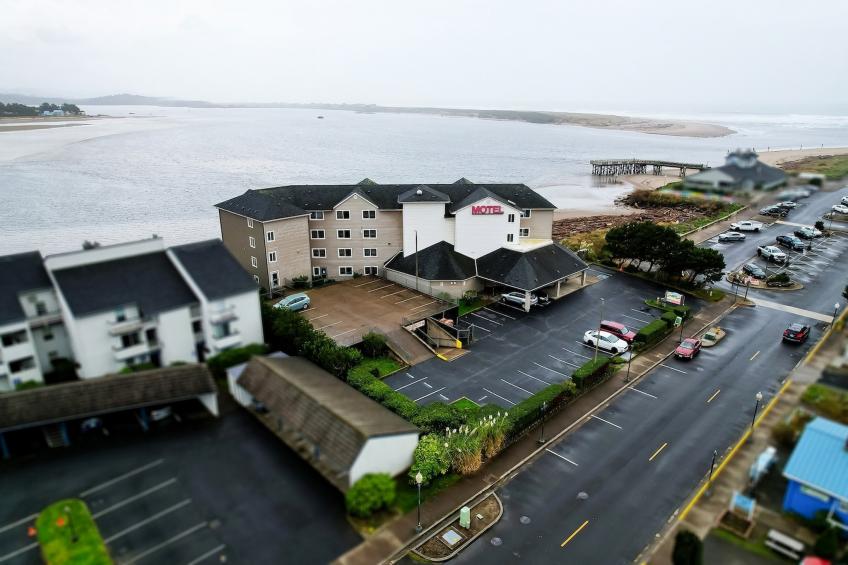 King Suite with Balcony - Ocean View - foto 2