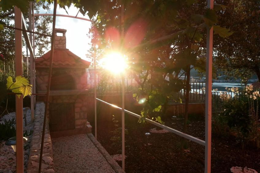 Erdgeschosswohnung mit viel Komfort und Terrasse - foto 25