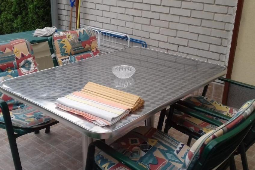 Klimatisiertes Ferienhaus in Bükfürdö mit Garten - foto 32