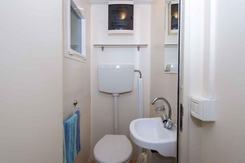 Stacaravan met airconditioning - BF-NXWX - foto 12