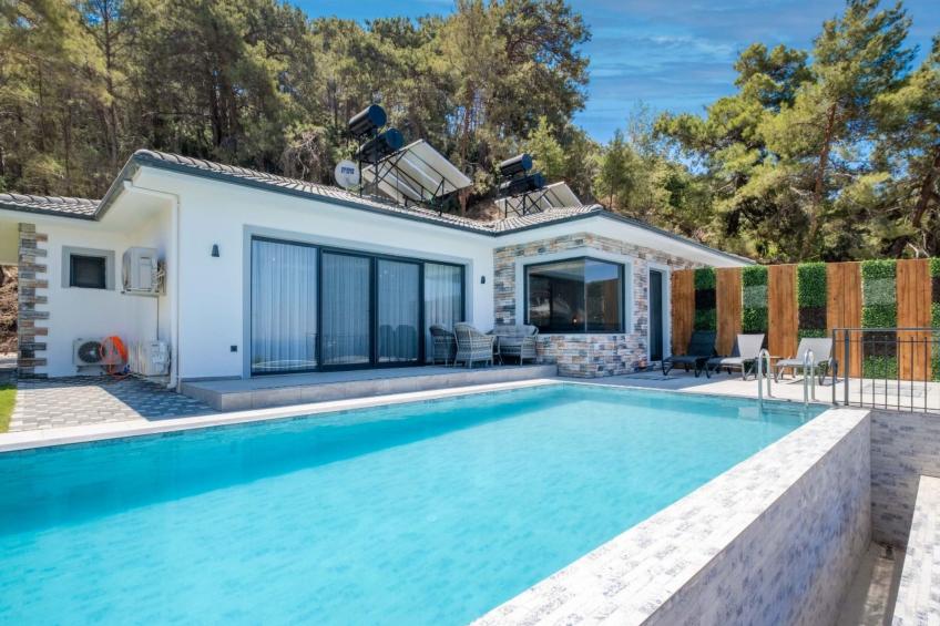 Villa mit Infinity in Fethiye Faralya