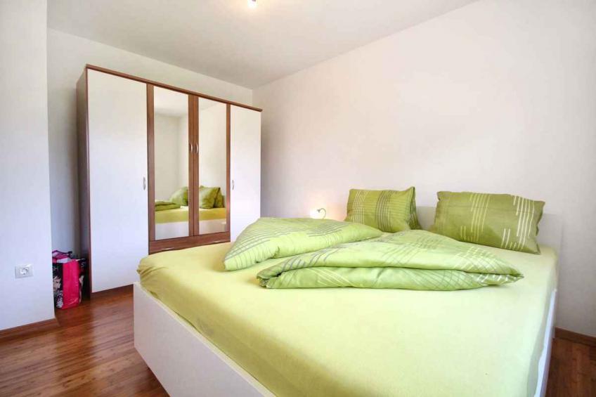 Holiday apartment with pool - BF-HBM9Z - foto 12