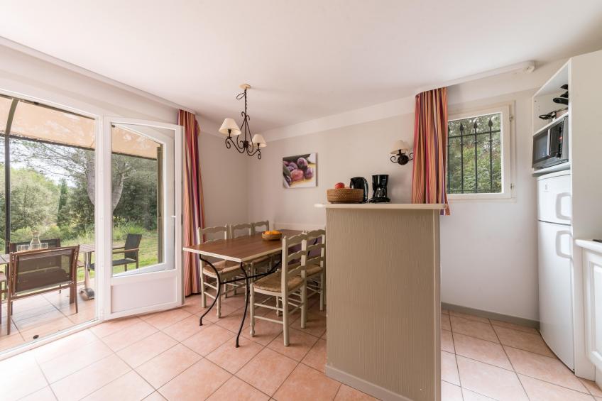 Pierre & Vacances Village Pont Royal en Provence House 6 people - 2 bedrooms - Duplex - Garden - Taillades district - foto 4