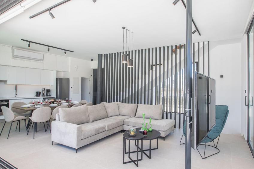 Geräumige Villa mit großem Garten und Pool - foto 8