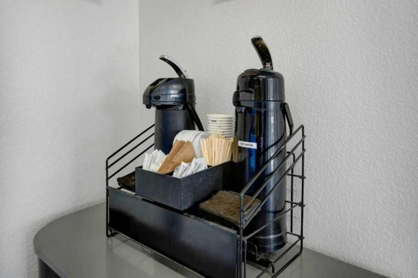 2 FULL BEDS  MICFRIDGE - foto 11