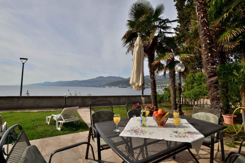 Holiday apartment with terrace and grill, by the sea - BF-WDF7X - foto 3