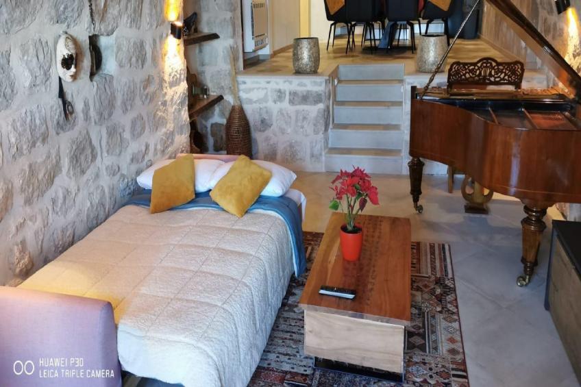 Apartment Fortuno - One Bedroom Apartment with Terrace and Sea View - foto 2