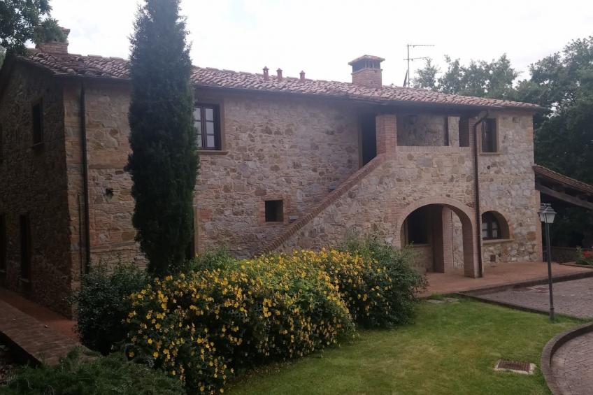 für 10 Personen und 4 Kinder in Chianni, Toskana (Provinz Pisa) - foto 2