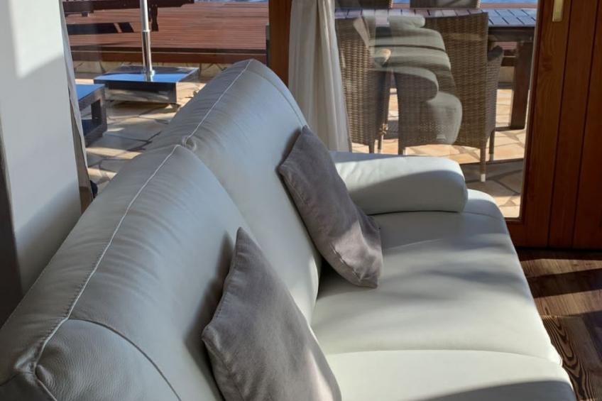 Romantische Ferienvilla mit Infinity-Pool und Panoramameerblick - foto 18