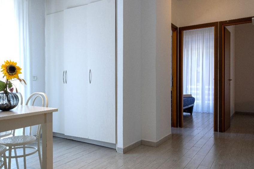 Residence Girasoli 2 room apartment - foto 12