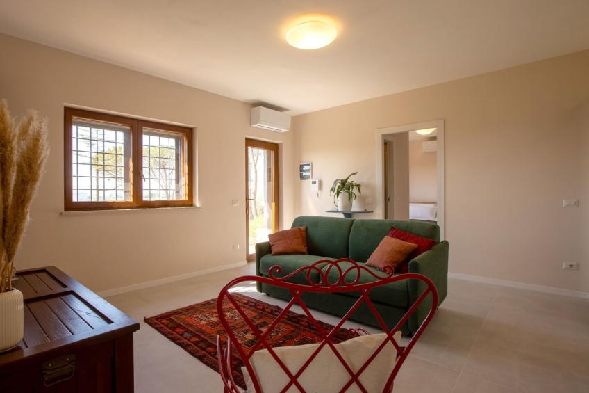 Neue Wohnung mit 2 Zimmern, Veranda und Pool - foto 11