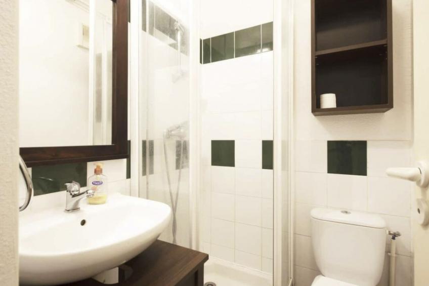 Schönes Appartment in ruhiger Lage in einer baumbestandenen Residenz mit beheiz - foto 12