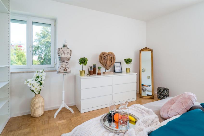 1OG mitte helle 70m 2 Zimmer Wohnung nähe Salzburg - foto 3