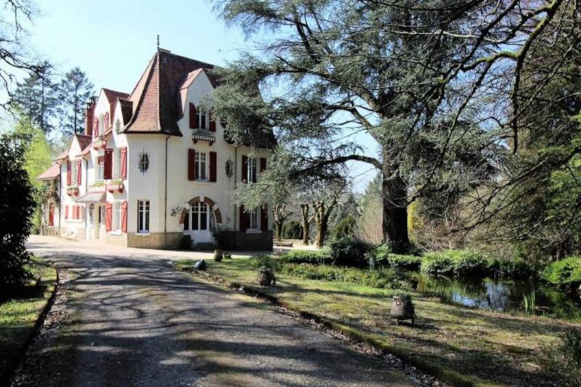 Gîte de France Le domaine du  boschaudérier 5 épis