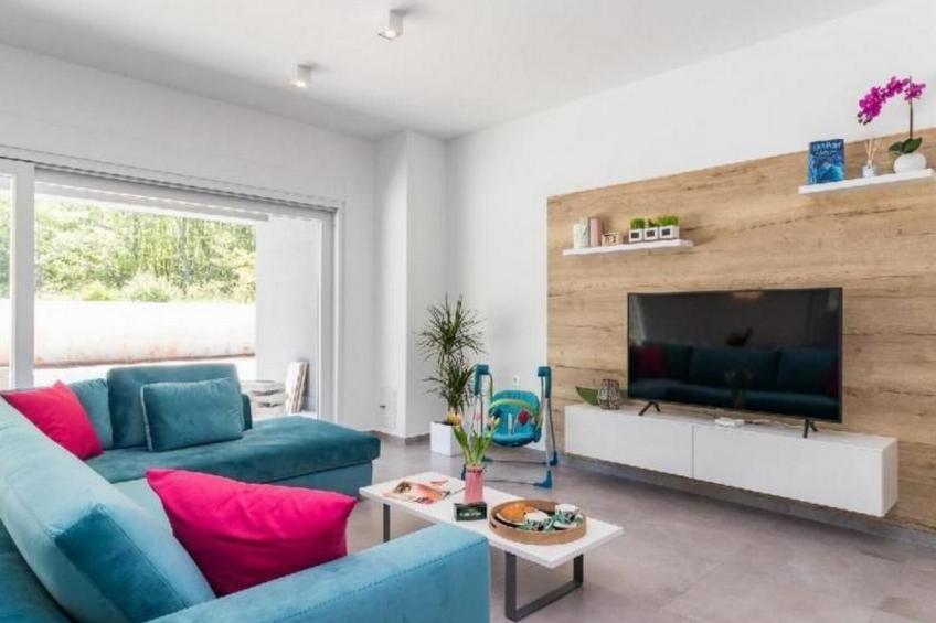 Villa Sanivaro mit beheiztem Pool und Whirlpool