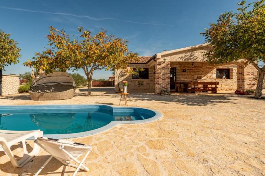 Holiday House Šimun - Three bedroom Holiday house with pool - foto 15